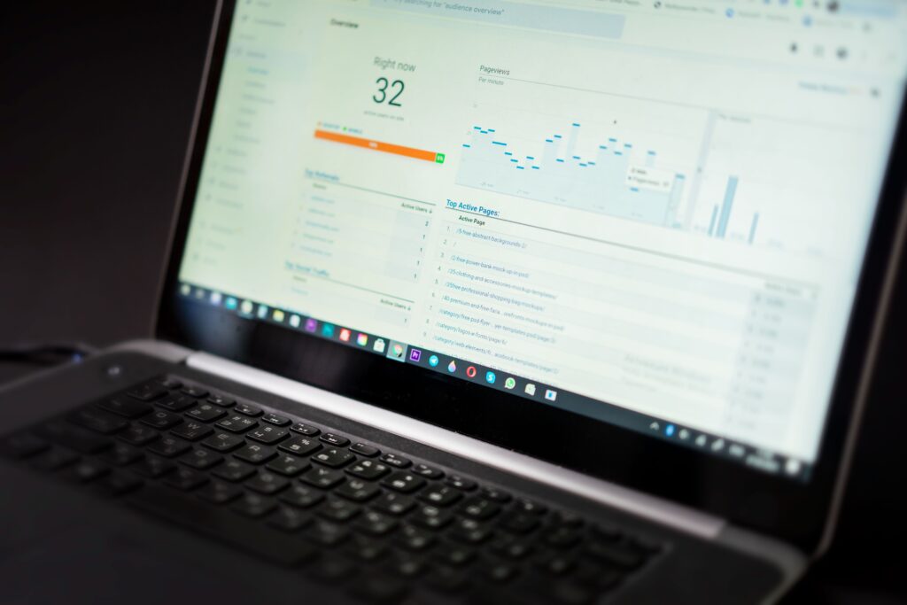 Web Development SEO UAE showing website development mistakes affecting Google rankings